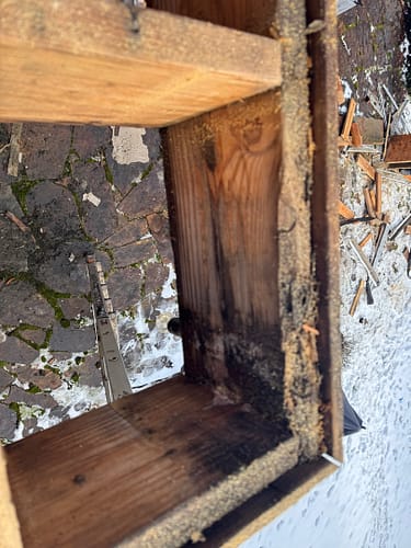 42EAAA70-EBBB-4270-BF68-A843AC64F5F6